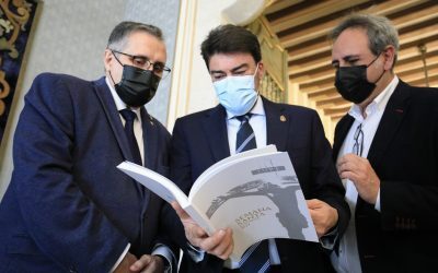 Primera Revista de la Semana Santa con el título de Interés Turístico Nacional