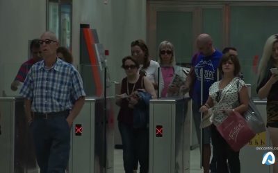 Los viajes del IMSERSO protagonizan largas colas en las agencias de viajes