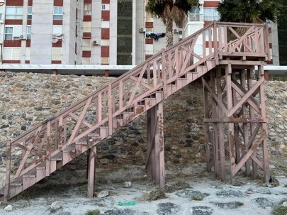 El Ayuntamiento licita las obras para cambiar tres pasarelas del barranco de Orgegia