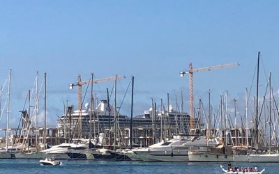 El buen clima, la música y dos cruceros llenan Alicante este fin de semana