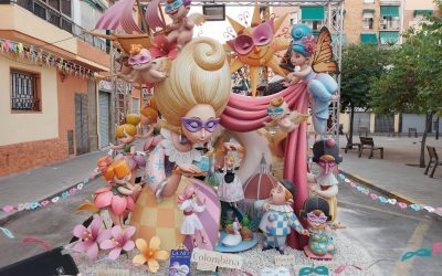 La hoguera infantil de Foguerer Carolinas logra el primer premio en categoría especial