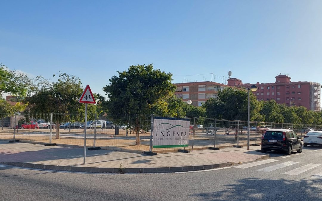 El Ayuntamiento arranca las obras de reforma del parque de Antonio Miñano