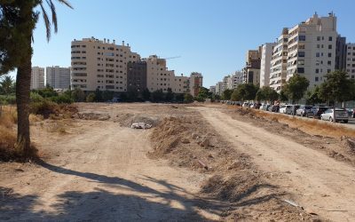 El Ayuntamiento habilita 500 nuevas plazas de aparcamiento en la    playa de San Juan