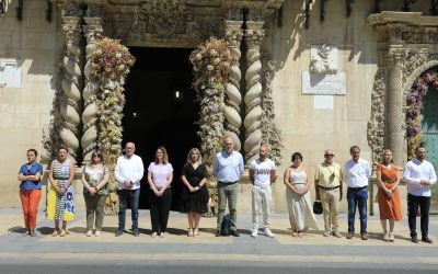 Alicante se suma al recuerdo a Miguel Ángel Blanco con cinco minutos de silencio