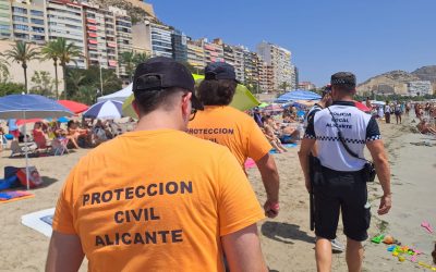 Protección Civil se suma al dispositivo de seguridad de las playas de Alicante