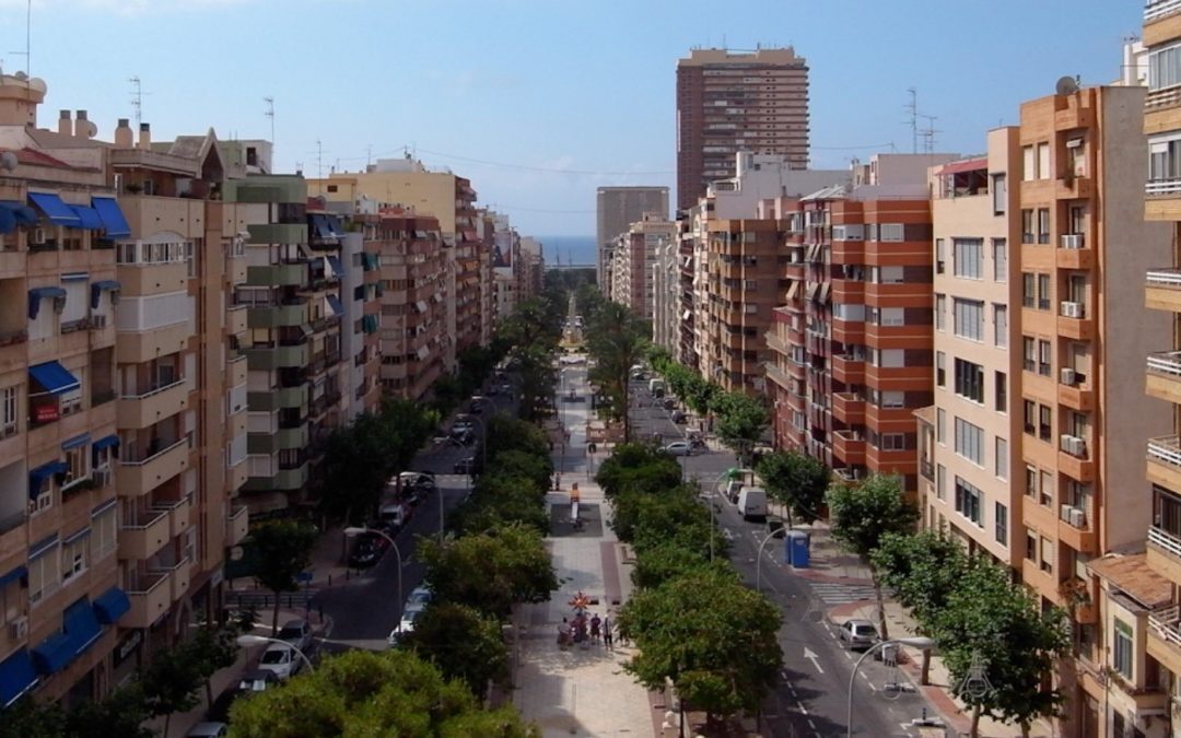 Alicante planta 500 nuevos arboles y crea corredores verdes en las principales avenidas