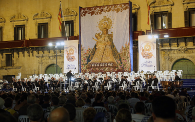Cortes de tráfico por La Alborada, obras de Aguas y el zoco árabe en la playa