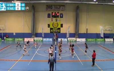 El equipo de voleibol femenino de la UA afronta una temporada de renovación