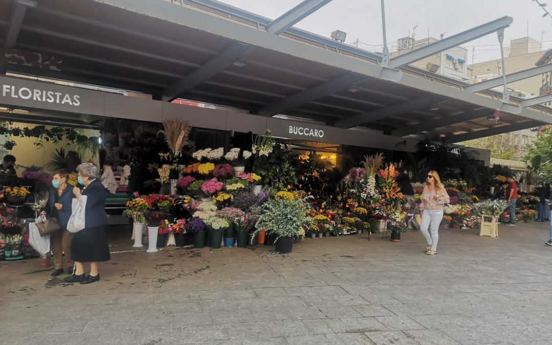 Autorizada la venta de flores en los puestos del Mercado para el Día de Todos los Santos