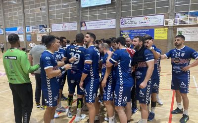 El EÓN Horneo Alicante paga su exceso de confianza con la primera derrota del curso (27-28)