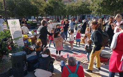 Cientos de personas participan del evento ‘Carolinas Mercat Fest’