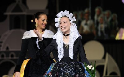 Inés Llavador Castelló, de la hoguera Santa Isabel, nueva Bellea del Foc infantil