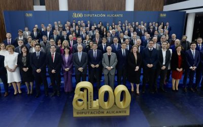 Mazón elogia el papel vertebrador de la Diputación en el cierre de su 200 aniversario