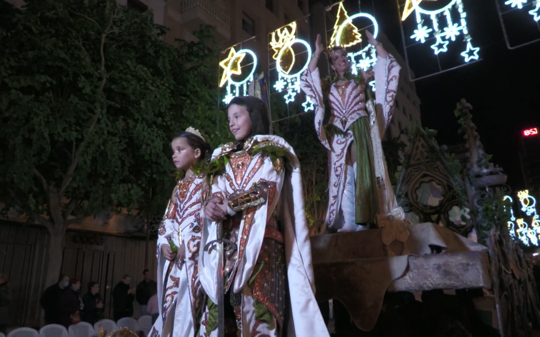 Alicante celebra la primera entrada de Moros y Cristianos tras la pandemia