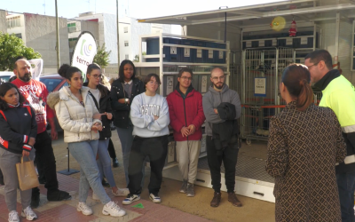 Terra conciencia a los jóvenes sobre la importancia del reciclaje