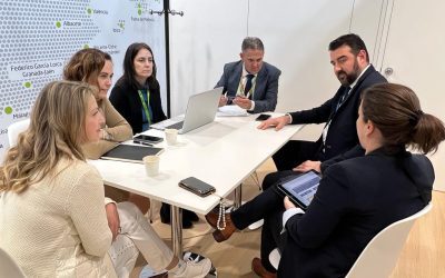 Costa Blanca aborda con AENA rutas aéreas con nuevos mercados turísticos