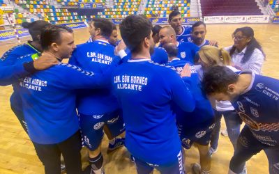 El EÓN Horneo Alicante se desploma en los últimos minutos y cae en Ciudad Real (28-25)