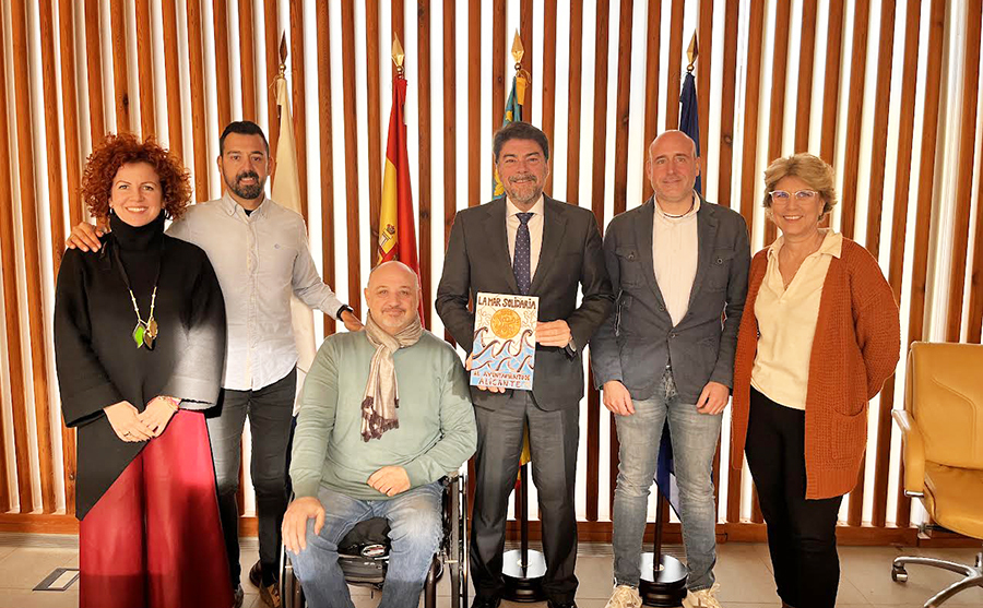 Alicante eleva su apoyo a La Mar Solidaria para fomentar el ocio y el deporte