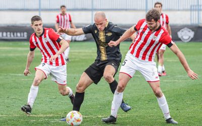 Un autogol del Bilbao Athletic le da al Intercity tres puntos para salir del descenso (1-0)