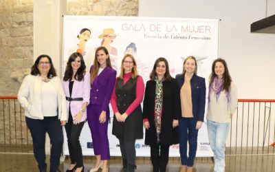 La Gala Mujer congrega a más de 200 mujeres y pone en valor su rol en la sociedad