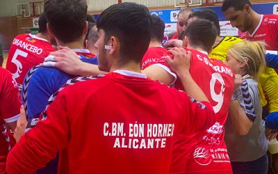 El EÓN Horneo Alicante se reencuentra con la victoria ante el IKASA en Madrid (22-30)