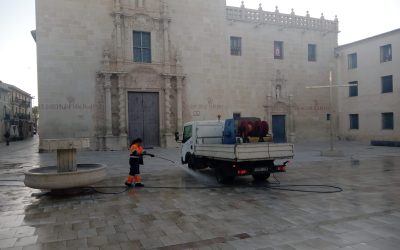 Operativo de limpieza especial ante la previsión de la llegada de miles de peregrinos