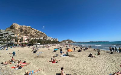Alicante supera el 90% de ocupación en Semana Santa y mejora las cifras prepandemia