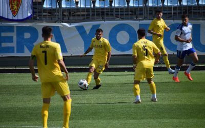 Un gol de Eimil en el descuento mantiene vivo al Hércules en la lucha por la promoción (1-1)