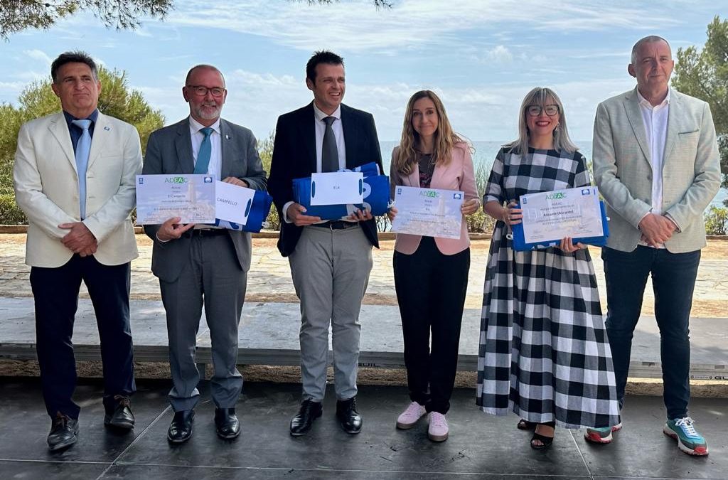 Sánchez recoge los galardones «Bandera Azul» de las playas de Alicante