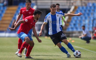 Toscano da los tres puntos y garantiza la permanencia del Hércules en el descuento (2-1)