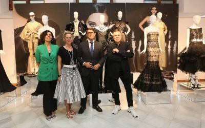 El glamour de Hannibal Laguna conquista Alicante con una exposición inédita en el Palacio Provincial 