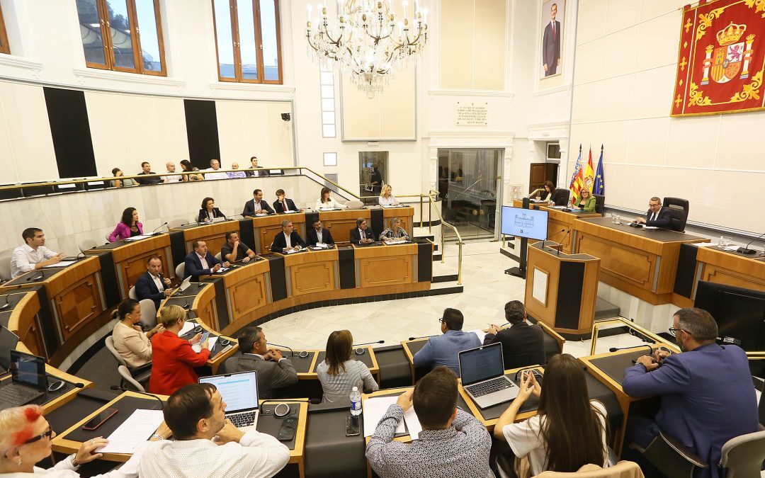 El pleno aprueba los nombramientos de los representantes de la Diputación