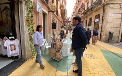 Los comercios del centro celebran ‘Botigues al Carrer’ con descuentos y actividades