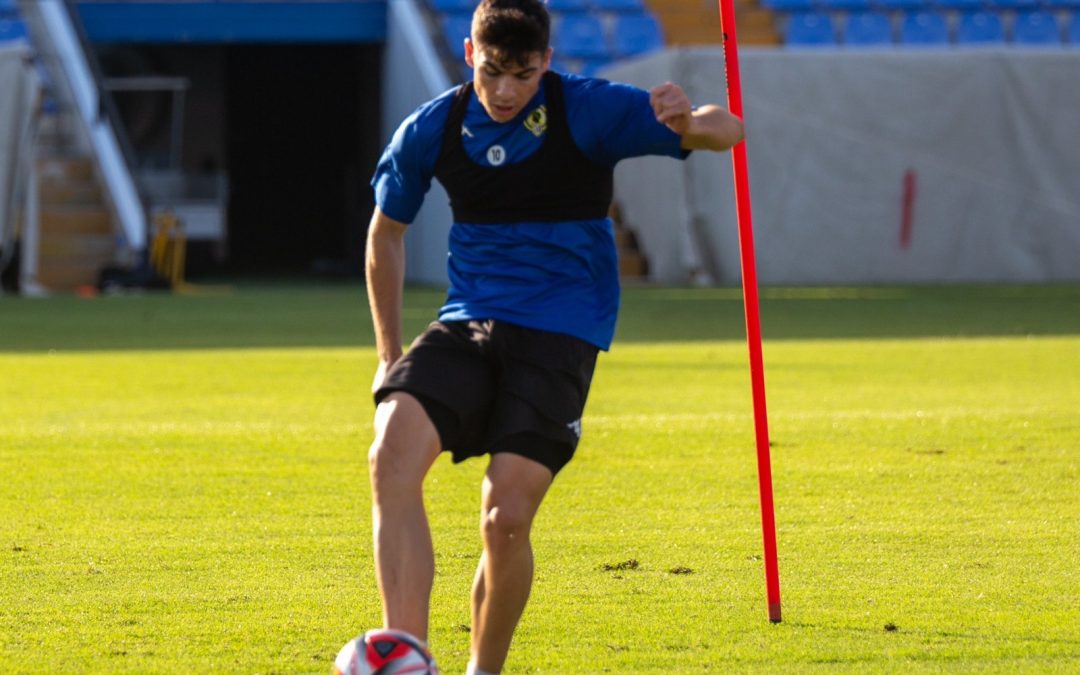 El Hércules busca este sábado el liderato ante el Cerdanyola con el alta de Nico Espinosa