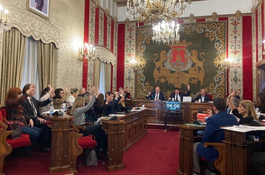 El Pleno aprueba los mayores Presupuestos de la historia por 359 millones