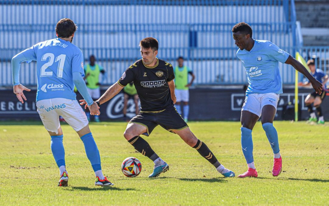 Un tempranero gol del Ibiza impide al Intercity romper su mala dinámica de resultados (0-1)