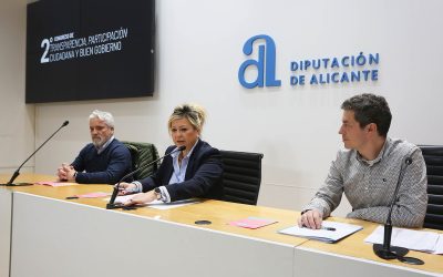 Expertos en derecho y comunicación profundizan sobre la transparencia