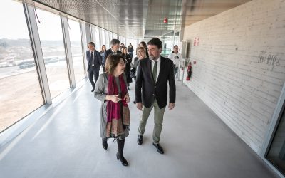 Alicante y la UA refuerzan su colaboración en divulgación cultural, investigación y formación