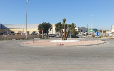 El Ayuntamiento renueva el asfalto de dos avenidas en Las Atalayas