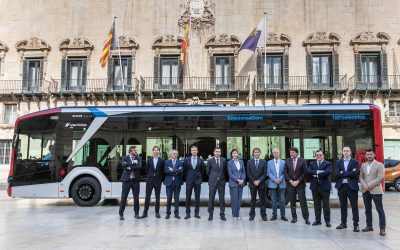 Alicante presenta 18 nuevos autobuses eléctricos ‘Cero Emisiones’