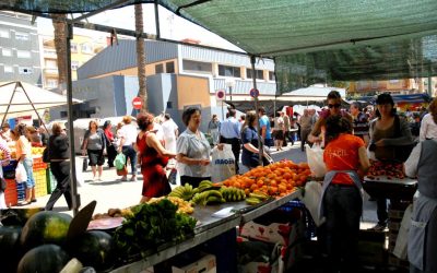 Alicante amplía el tamaño de los puestos comerciales en los mercadillos
