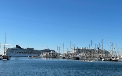 Alicante acoge en una doble escala a los primeros 8.000 cruceristas