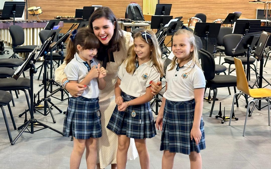 Cultura premia la narrativa en valenciano de los escolares en una nueva edición de Contarella