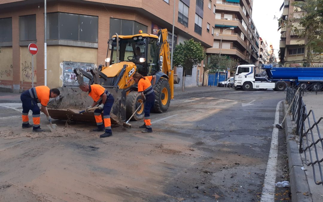 Alicante supera las 3.200 toneladas de residuos recogidos en la semana de Hogueras