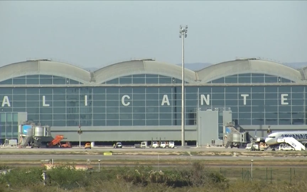 El Aeropuerto de Alicante-Elche-Miguel Hernández registra su mejor febrero con cerca  de 1,2 millones de pasajeros