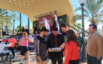 400 personas participan en la ‘Navidad Fitness’ de Alicante