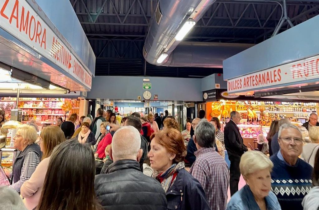 Los mercados municipales alicantinos baten récords de venta