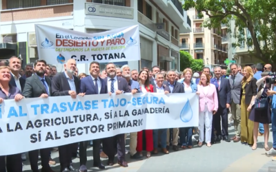 Mazón apela a la unidad nacional para defender el agua