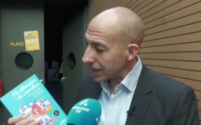 El consultor Julio Ceballos presenta en Alacantí TV : «El calibrador de estrellas»