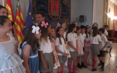 Médico Pedro Herrero y Calasancio revalidan el primer premio de Fogueres Escolars